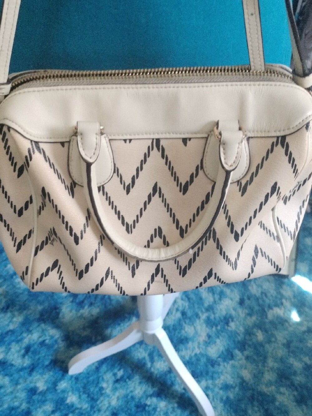 Coach Cream and Black Chevron Satchel/Crossbody Bag Vintage! - Picture 5 of 9